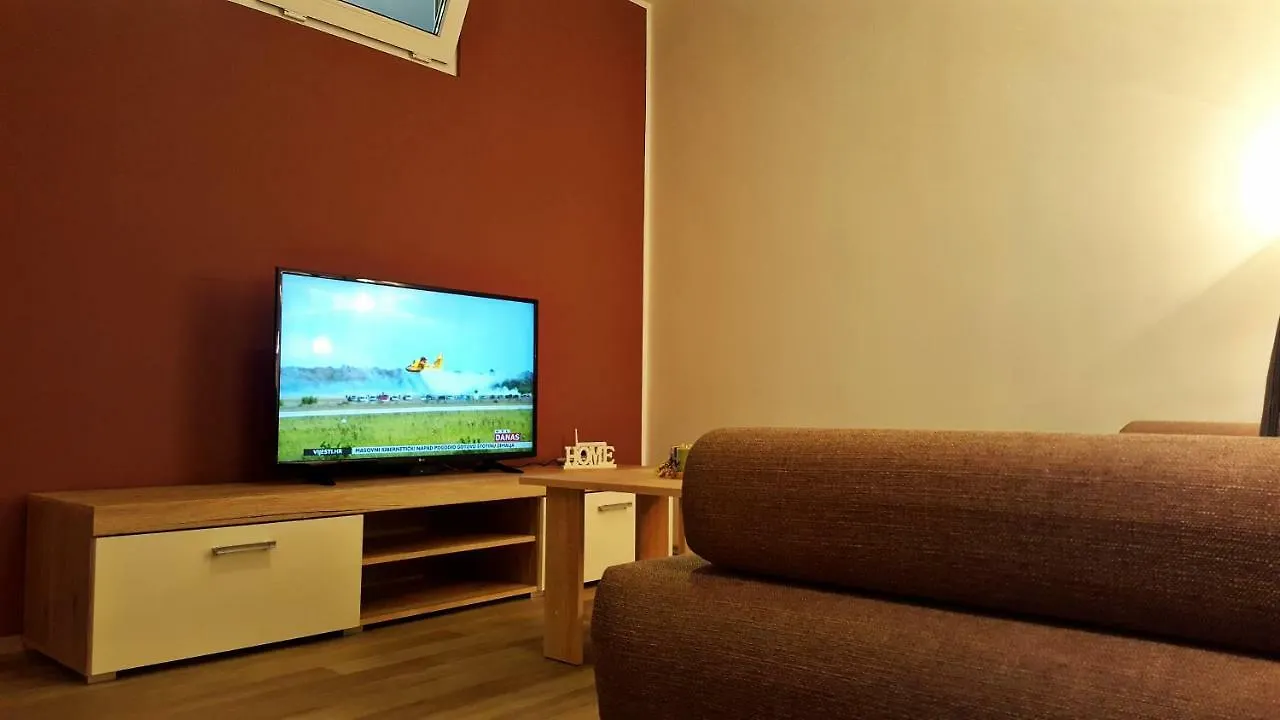 Apartment Tara Pula
