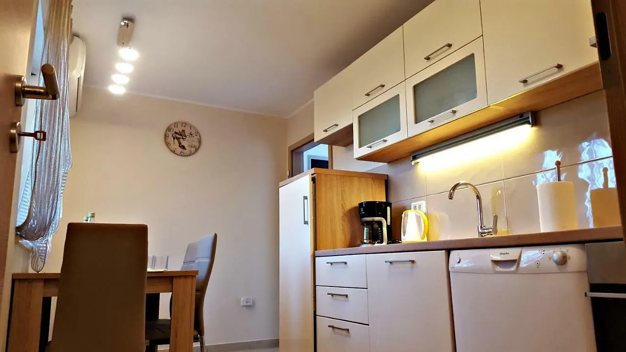 Apartment Tara Pula